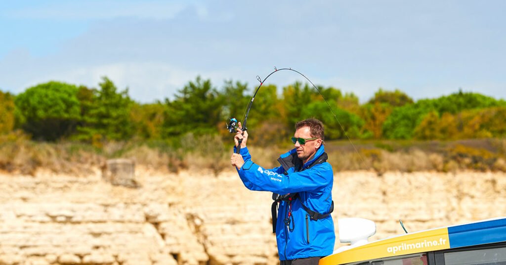 Guillaume Fourrier à la pêche en action de lancer