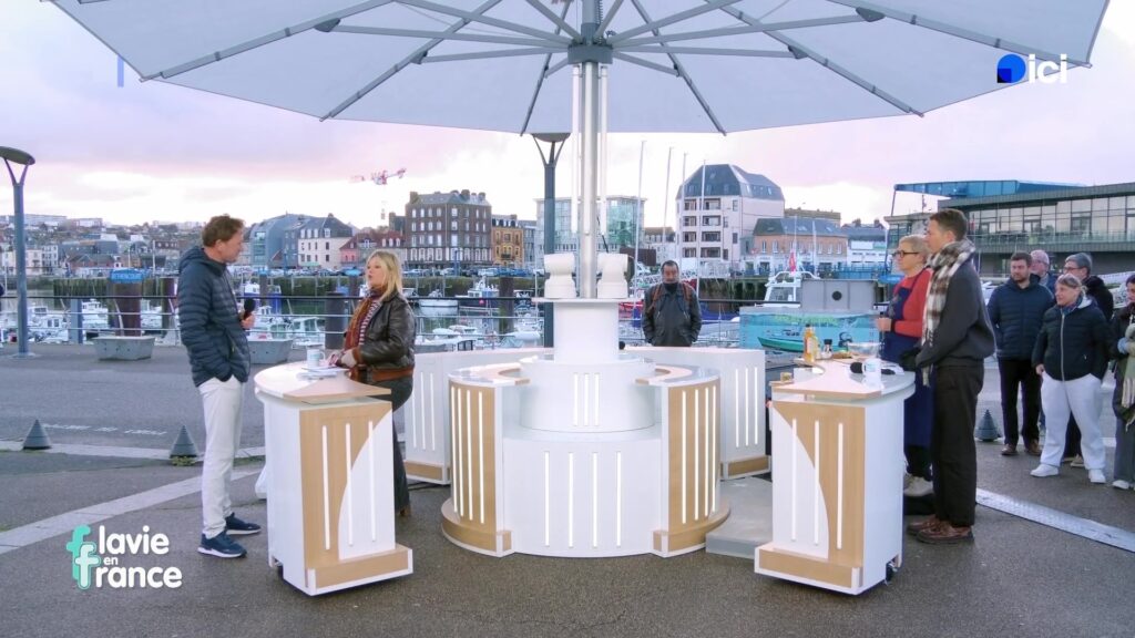 Le plateau TV de Flavie en France installé à Dieppe